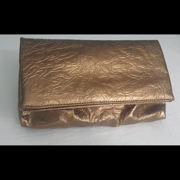 old navy metallic clutch bag - Picture 5 of 7